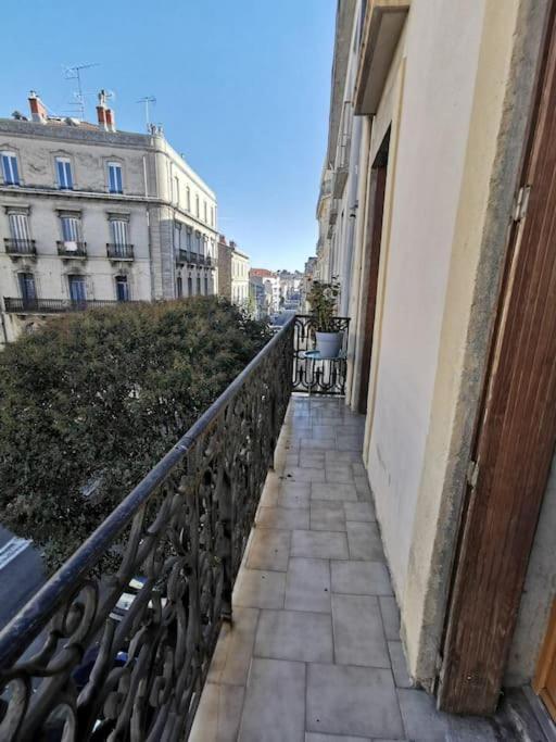 Charmant T2 Atypique, Renove, Confortable Béziers Zewnętrze zdjęcie
